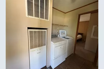 1761 Old Youngstown Rd, Union Township, PA 16116 - Photo 3