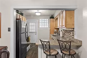 1069 Harding St, Bridgeville, PA 15017 - Photo 11