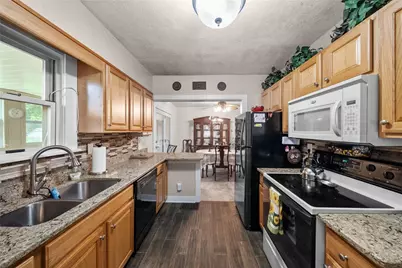1069 Harding St, Bridgeville, PA 15017 - Photo 13