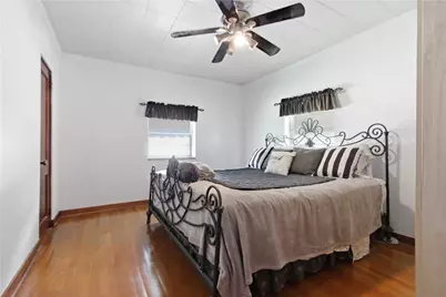 180 Calvert St, Bridgeville, PA 15017 - Photo 3