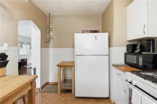 180 Calvert St, Bridgeville, PA 15017 - Photo 11