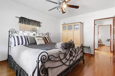 180 Calvert St, Bridgeville, PA 15017 - Photo 3