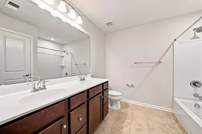 111 Pinevalley Dr, Ross Twp, PA 15229 - Photo 19