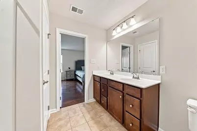 111 Pinevalley Dr, Ross Twp, PA 15229 - Photo 21