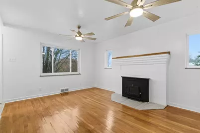 116 Warren Dr, New Kensington, PA 15068 - Photo 7