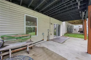 2115 Shawnee Dr, South Strabane, PA 15301 - Photo 41
