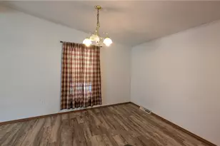 648 Daisy Ln, North Union Township, PA 15401 - Photo 9