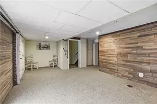 7913 Lloyd Ave, Pittsburgh, PA 15218 - Photo 23