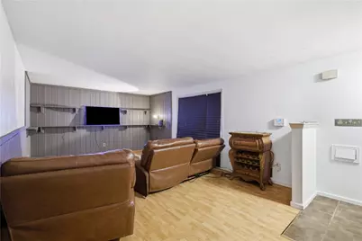 7913 Lloyd Ave, Pittsburgh, PA 15218 - Photo 7