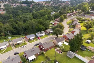 537 Sunnyland Ave, Pittsburgh, PA 15227 - Photo 23