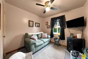 537 Sunnyland Ave, Pittsburgh, PA 15227 - Photo 13
