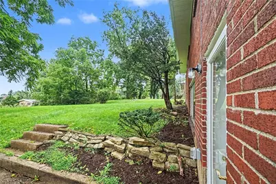 1314 Foxboro Dr, Monroeville, PA 15146 - Photo 27