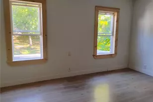 210 N 4th St, Jeannette, PA 15644 - Photo 35