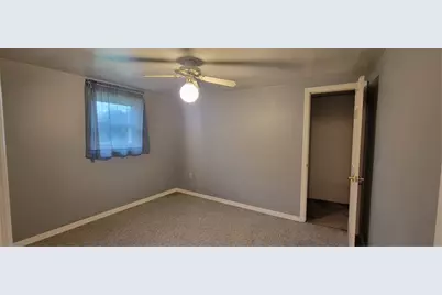 167 Golden City Rd, Jefferson Township, PA 16056 - Photo 5