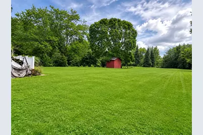 167 Golden City Rd, Jefferson Township, PA 16056 - Photo 9