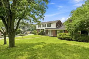 116 Hawthorne Dr, Wilkins Township, PA 15235 - Photo 1
