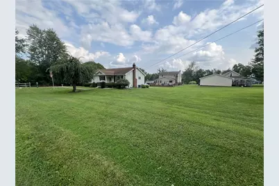 446 Fairgreen Ave, Neshannock Township, PA 16105 - Photo 29