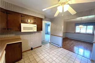 446 Fairgreen Ave, Neshannock Township, PA 16105 - Photo 11