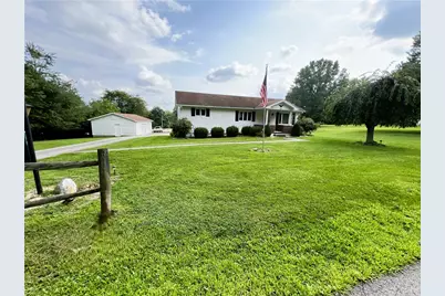 446 Fairgreen Ave, Neshannock Township, PA 16105 - Photo 1