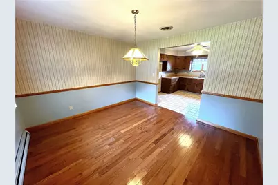 446 Fairgreen Ave, Neshannock Township, PA 16105 - Photo 9