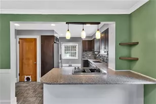 202 Foch St, Ellwood City, PA 16117 - Photo 11