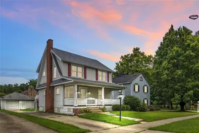 202 Foch St, Ellwood City, PA 16117 - Photo 1