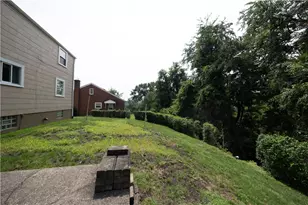 37 Colecrest St, Collier Township, PA 15106 - Photo 31