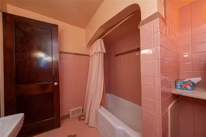 37 Colecrest St, Collier Township, PA 15106 - Photo 21