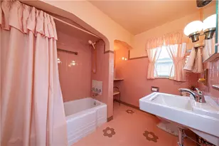 37 Colecrest St, Collier Township, PA 15106 - Photo 21