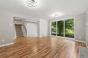 2317 Marbury Rd, Pittsburgh, PA 15221 - Photo 5