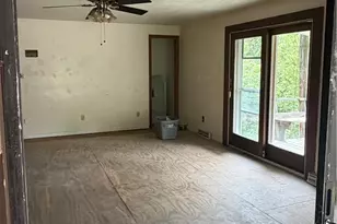 510 Perry, Belle Vernon, PA 15012 - Photo 13