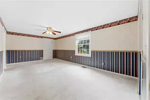 1402 Ivywood Dr, Pittsburgh, PA 15101 - Photo 7