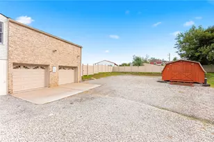 1402 Ivywood Dr, Pittsburgh, PA 15101 - Photo 23