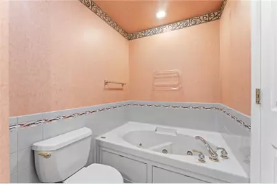 1402 Ivywood Dr, Pittsburgh, PA 15101 - Photo 11