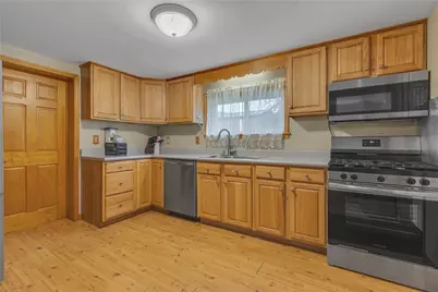 865 Walnut St, Rochester, PA 15074 - Photo 9