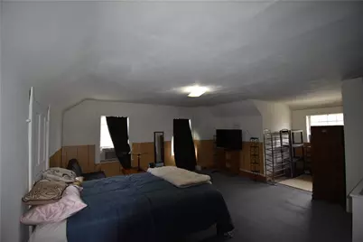 128 Hartrey St, Springdale Boro, PA 15144 - Photo 7