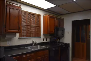 128 Hartrey St, Springdale Boro, PA 15144 - Photo 11
