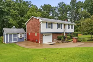 165 Reaghard Dr, West Deer, PA 15024 - Photo 5