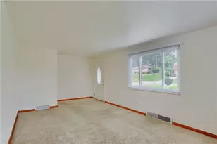 9144 Saginaw Dr, Pittsburgh, PA 15237 - Photo 17