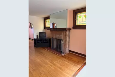 667 Margaret St, Pittsburgh, PA 15210 - Photo 5
