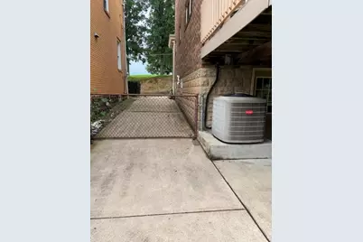 667 Margaret St, Pittsburgh, PA 15210 - Photo 27
