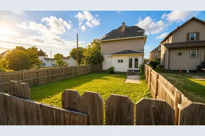820 Lathrop St, New Castle, PA 16101 - Photo 3