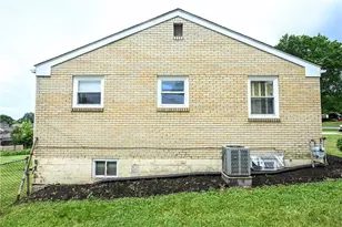 2105 Ridge Rd, Elizabeth Twp/Boro, PA 15135 - Photo 45