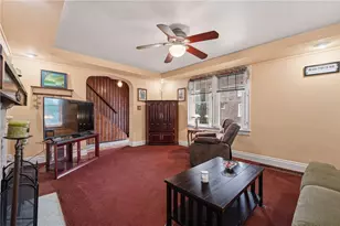 300 Winterhill St, Pittsburgh, PA 15226 - Photo 15