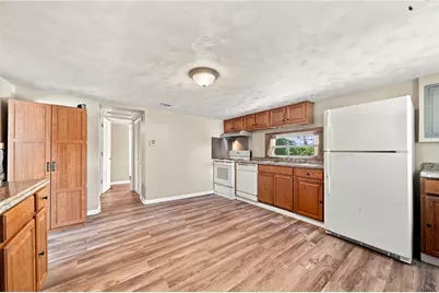 2521 Portland St, Hempfield Township, PA 15634 - Photo 3