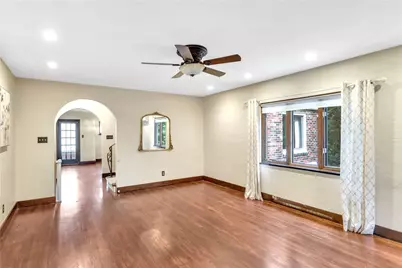 148 E Fairview Ave, Pittsburgh, PA 15237 - Photo 11