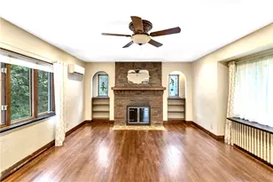 148 E Fairview Ave, Pittsburgh, PA 15237 - Photo 9