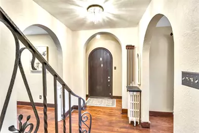 148 E Fairview Ave, Pittsburgh, PA 15237 - Photo 3