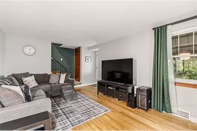 3045 Hazelhurst Ave, Pittsburgh, PA 15227 - Photo 5