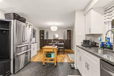 3045 Hazelhurst Ave, Pittsburgh, PA 15227 - Photo 9
